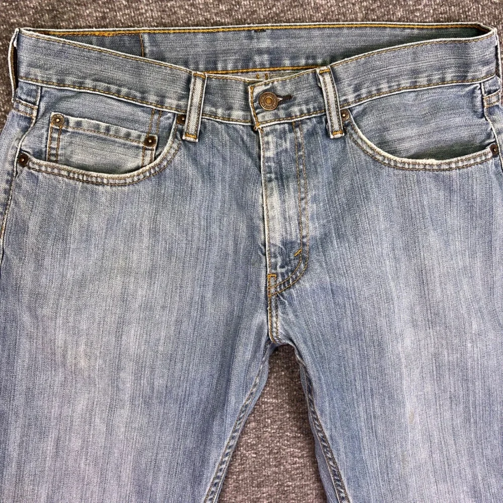 Levis 559 Jeans Men 33x29 Relaxed Straight Light Blue Denim Casual Classic Tag32